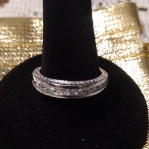 Women White Diamonique Wedding Ring